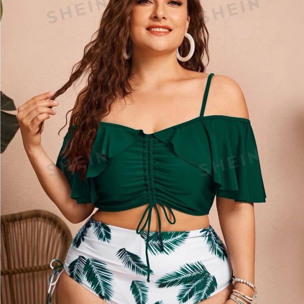 SHEIN Swim Curve Plus Leaf Pint Ruffle Bikini Swimsuit